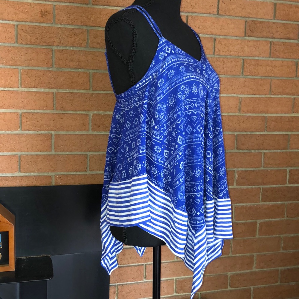 💙ONE THE LAND💙STRAPPY HANDKERCHIEF TOP💙 - Picture 5 of 7